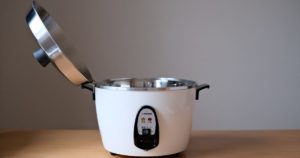 日本から海外へ電鍋を持っていきたい!持っていった方法と使い方の注意