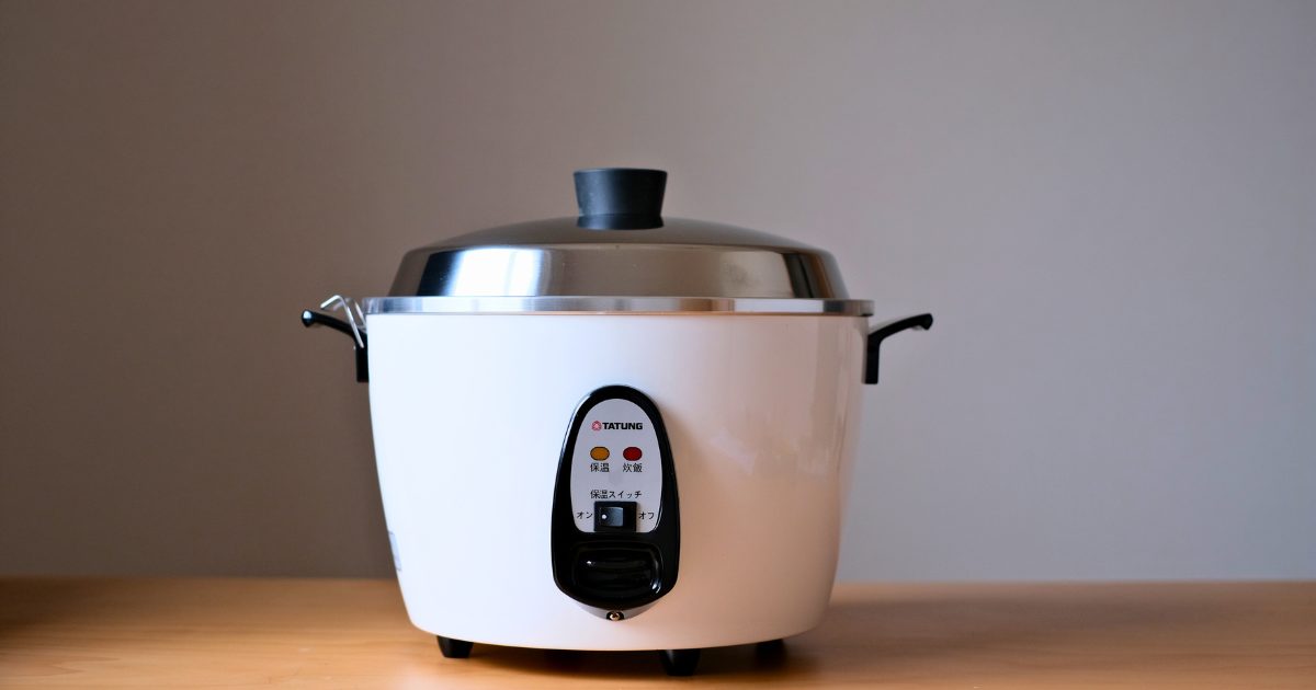 [台湾の電鍋]最近作った我が家の適当薬膳スープと蒸したまご